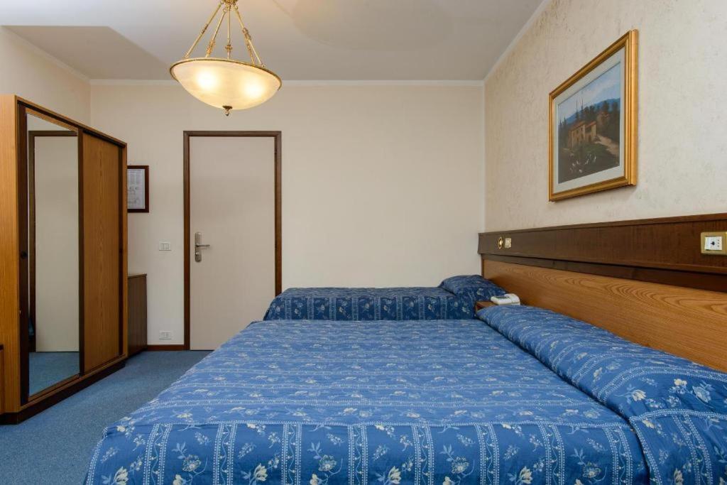 Bes Hotel Papa San Pellegrino Terme Ngoại thất bức ảnh