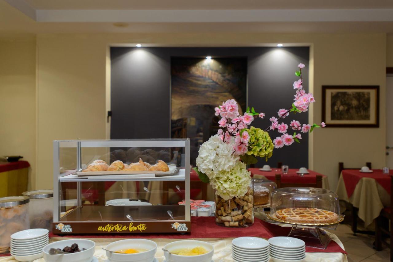 Bes Hotel Papa San Pellegrino Terme Ngoại thất bức ảnh